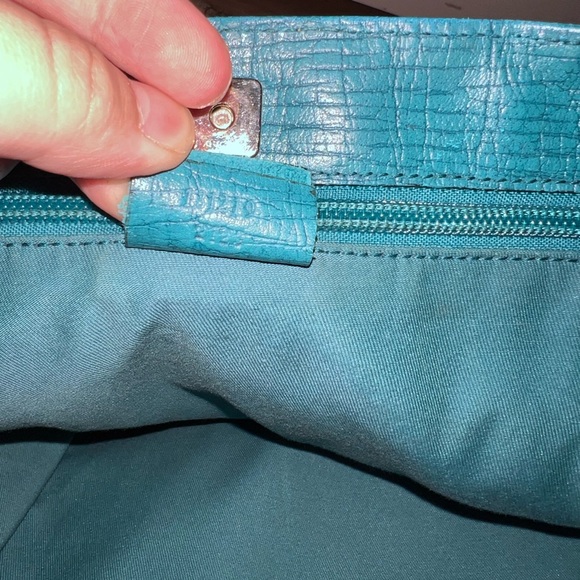 Gucci Monogram Extra Large Tote - Picture 12 of 14